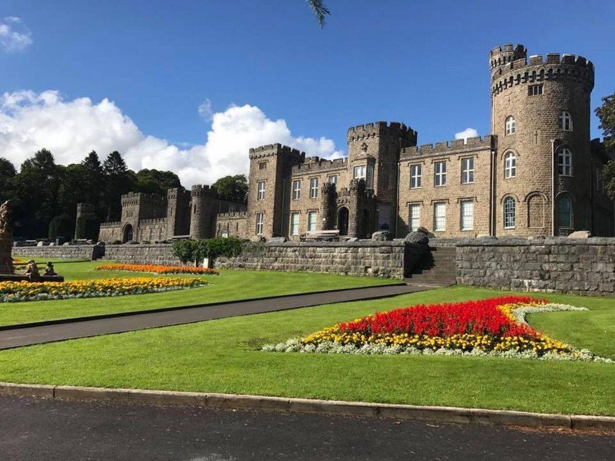Appartamento Rj S House Merthyr Tydfil Esterno foto