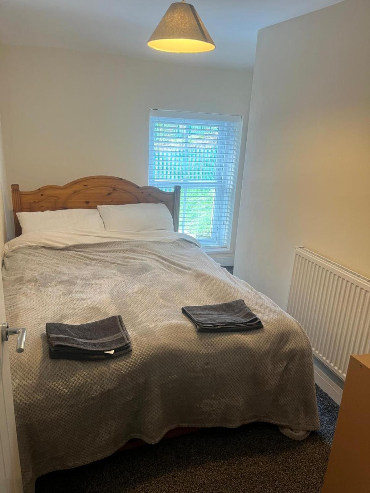 Appartamento Rj S House Merthyr Tydfil Esterno foto